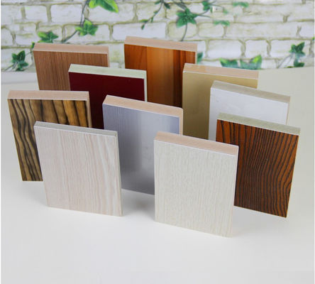 4x8 stijve pvc Gelamineerde Schuimraad voor Landbouwbedrijfirrigatie 1220 * 2440 MM.